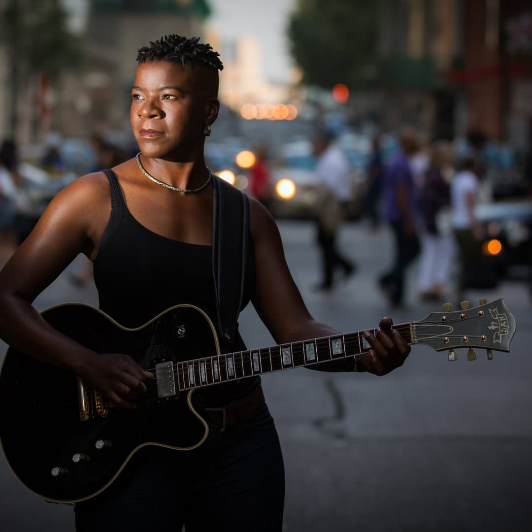 CÉCILE DOO-KINGUÉ – chanson