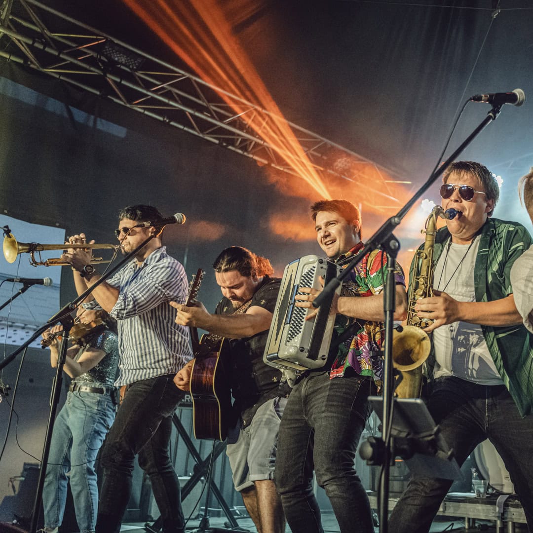 LA GRAND MESSE – Hommage aux Cowboys Fringants