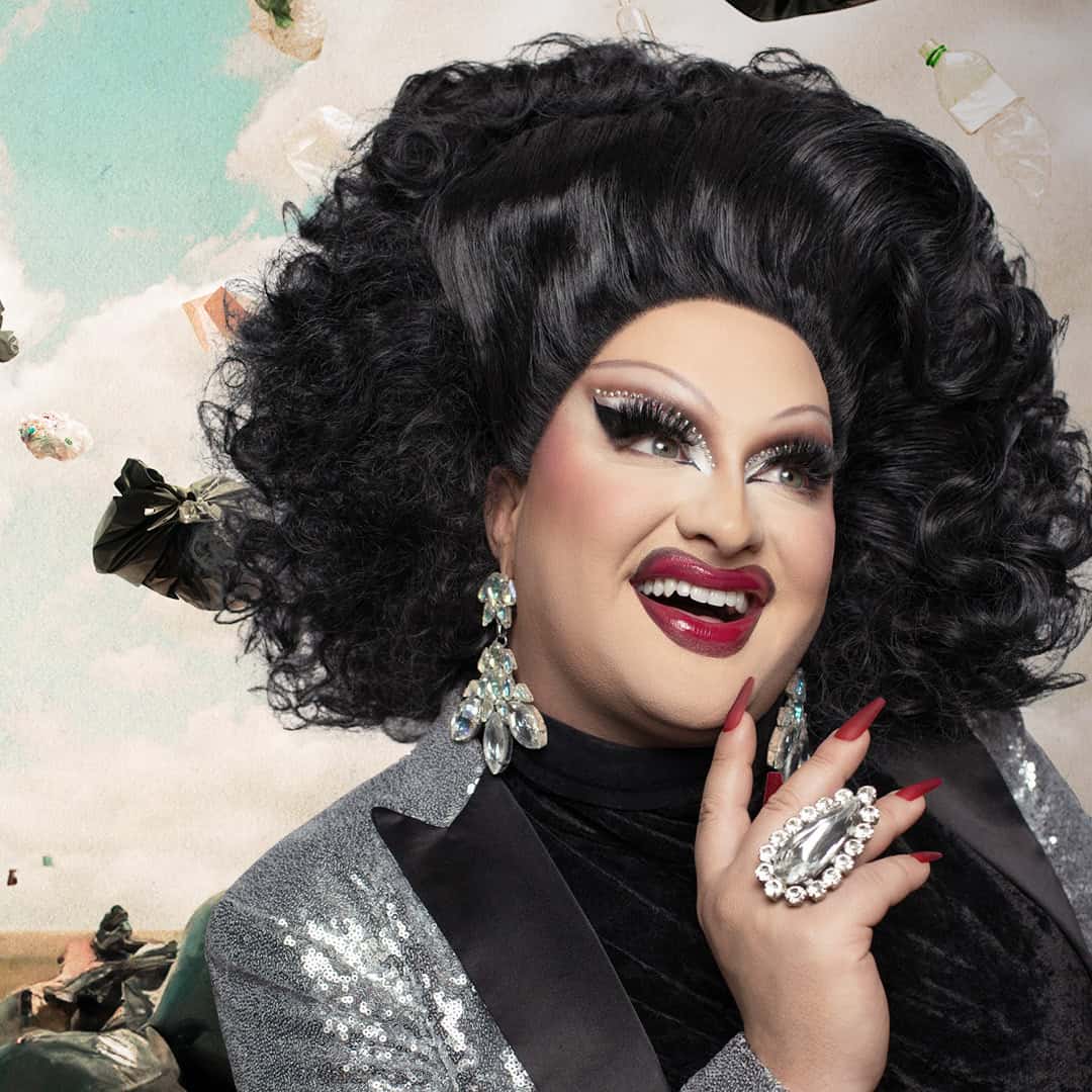 MONA DE GRENOBLE – HUMOUR