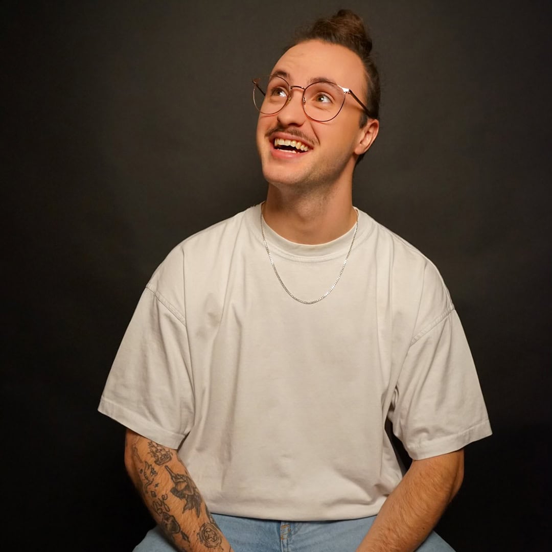 SAM VITUALANO-ARSENAULT – HUMOUR