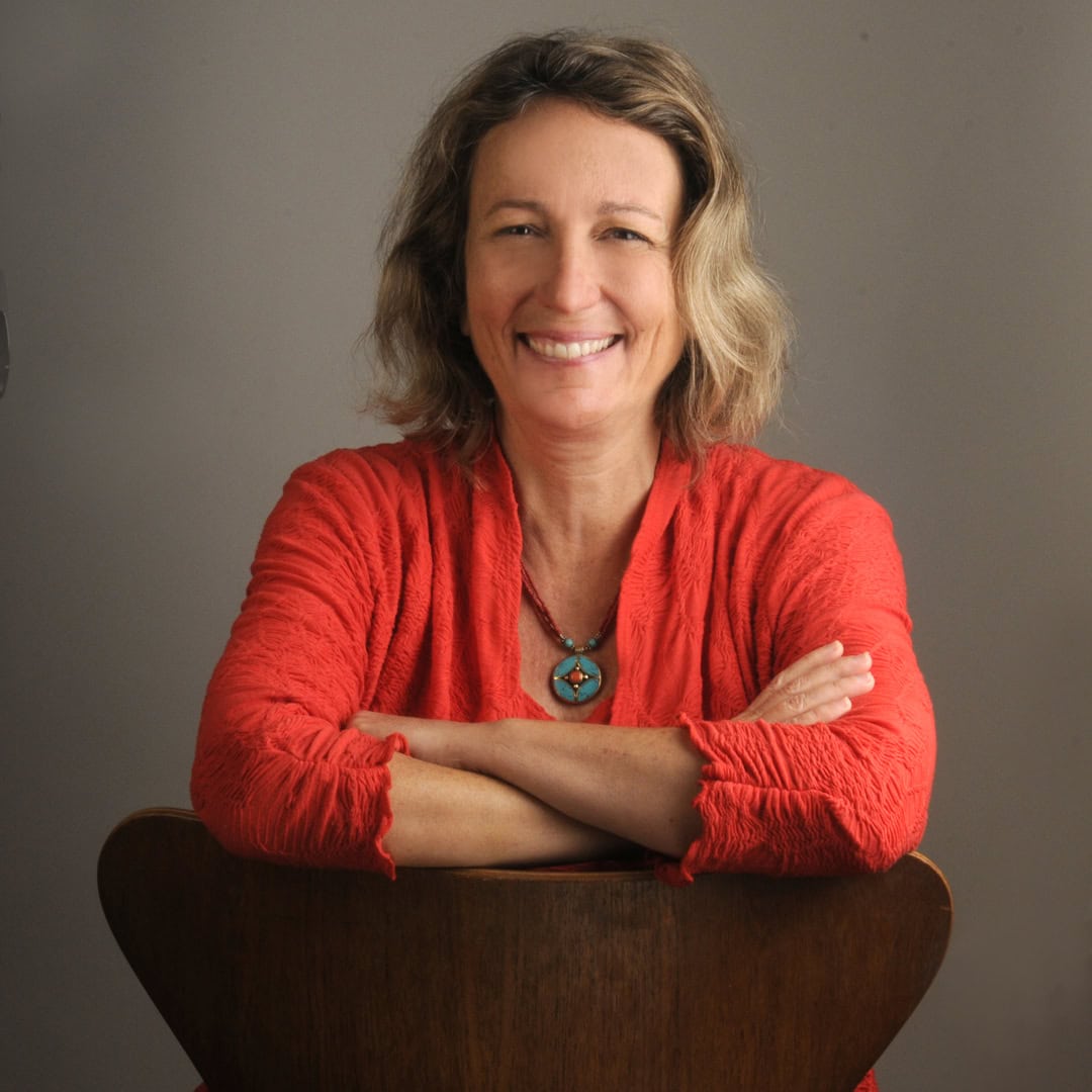 STÉPHANIE BÉNÉTEAU – CONFÉRENCE SPECTACLE